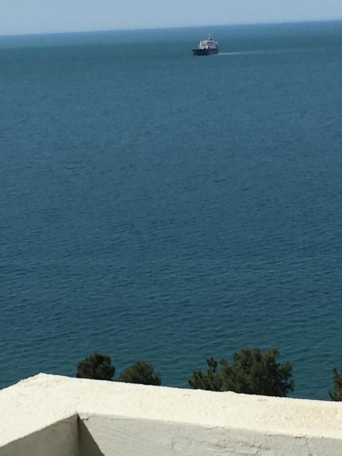 Аппартаменты С Двумя Балконами На Море И Горы Makhinjauri Dış mekan fotoğraf